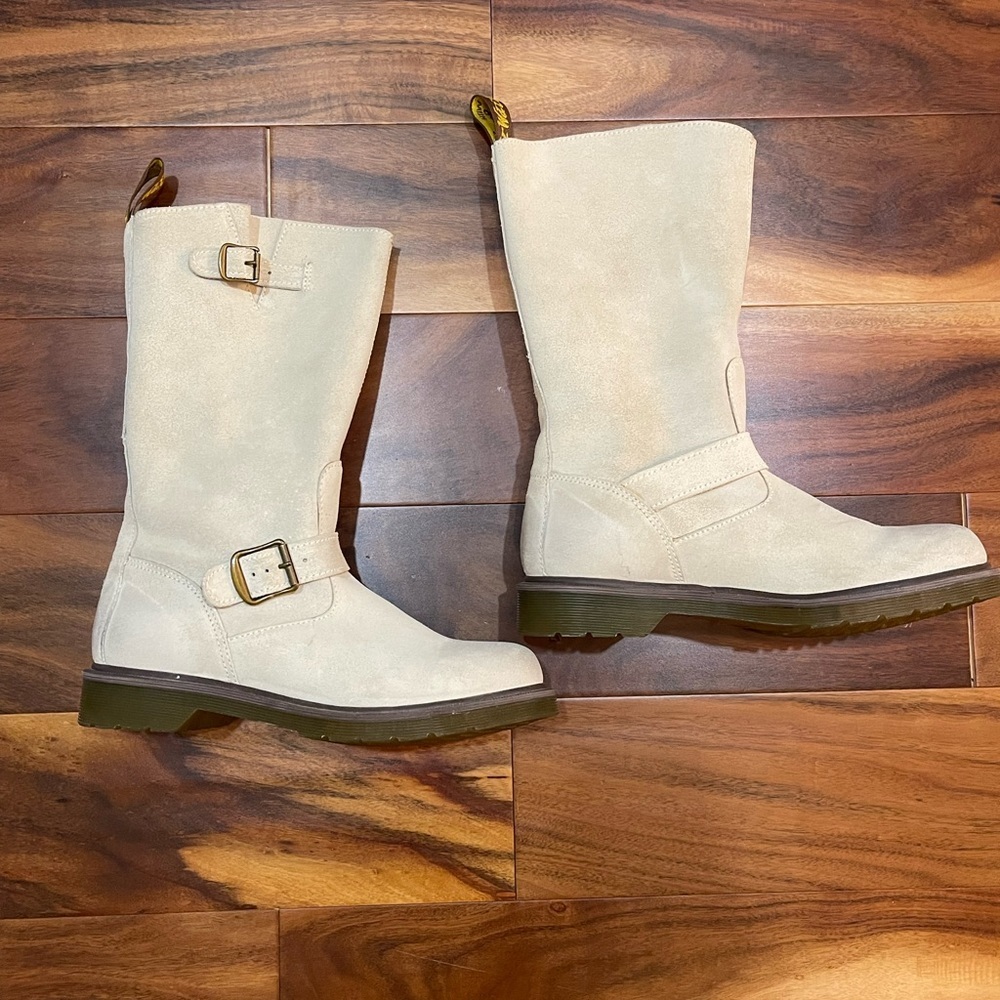 Dr Marten Case Style Boot Biscuit Tan US Women’s Sz 9 - Picture 2 of 6